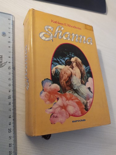 Kathleen woodiwiss shanna - kathleen, e.woodiwiss