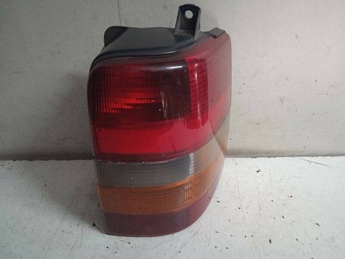 Faro posteriore destro nissan - posteriore,