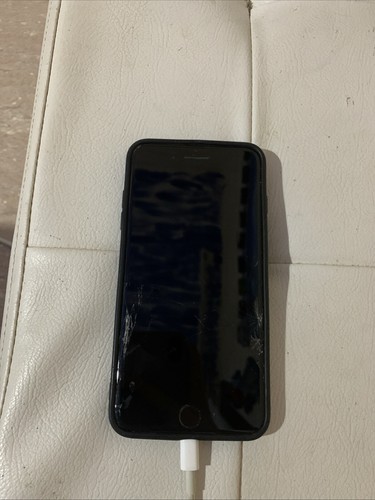 Iphone plus 128 - 7,