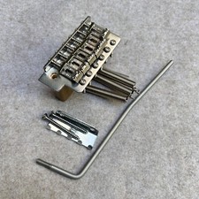 Chitarra Tremolo Bridge Strat