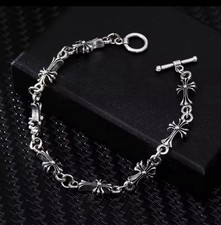 Bracciale Croce Stile Cuori Cromati - Gioielli Gotici in Argento, Y2K
