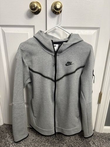 Nike sportswear tech - nike,