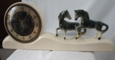 Orologio a cavallo in ceramica