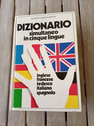 Dizionario simultaneo - , in