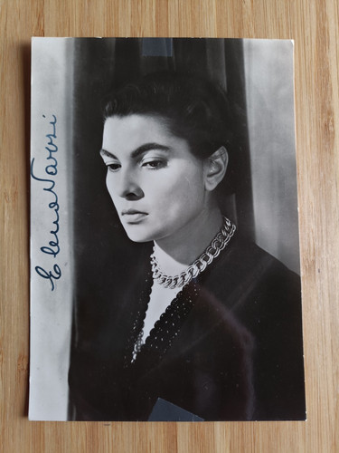 Varzi elena foto seriale - varzi,,