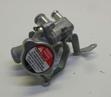 TERMOSTATO RADIATORE E TAPPO - THERMOSTAT AND RADIATOR CAP HONDA CB 1000 R 08-10