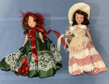 Lotto di 2 bambole libro di