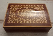 SCATOLA DI LEGNO CON INTARSI
