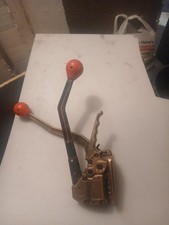 Utensile per reggiatura