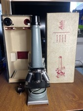 MICROSCOPIO MODULAR UNIVERSAL LEITZ PRADO