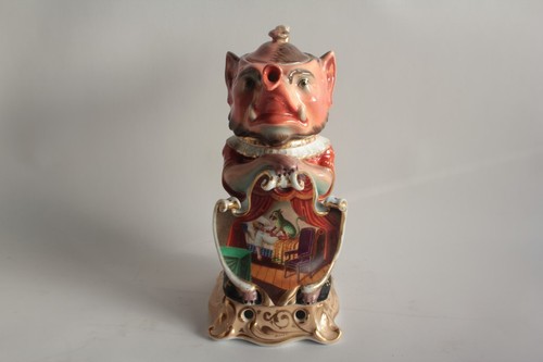 Tisaniera figurativa