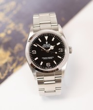 Rolex Explorer 114270 2001 serie completa.  Un bellissimo orologio in ottime condizioni.
