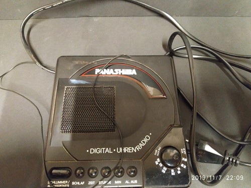 Radio sveglia digitale vintage