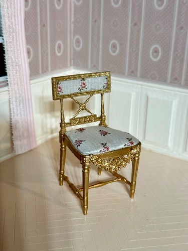 Casa delle bambole miniatura