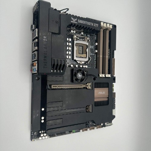Asus sabertooth z77 - asus,