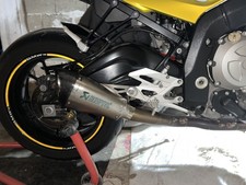 TERMINALE scarico Akrapovic