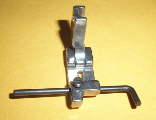 Piedino gambo alto con guida - alto,