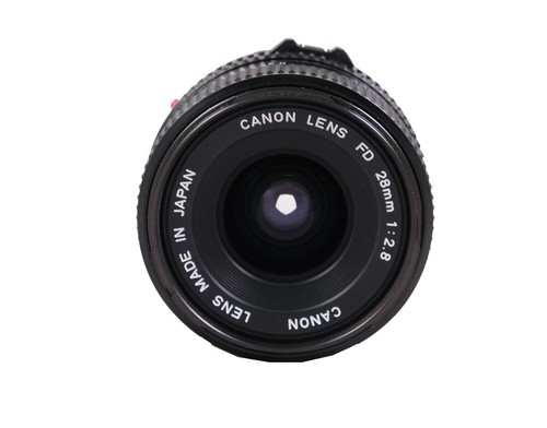 Canon 28mm 2 - 28mm, f/2.8