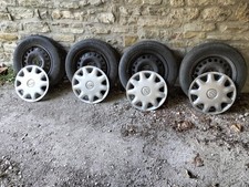 Cerchi, copricerchi e gomme Cerchi e copricerchi originali Opel da 15" con gomme
