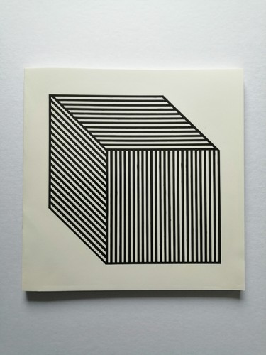 Lewitt sol isometric - lewitt,,