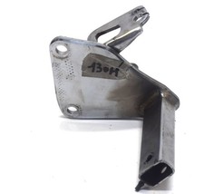 43510-48E10-000 STAFFA PEDANA ANTERIORE DESTRA SUZUKI VZ MARAUDER 800 1997/02