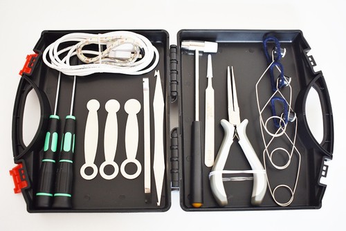 Kit attrezzi riparazione