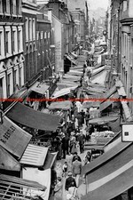 F002250 Berwick Street Market Soho London England 1935