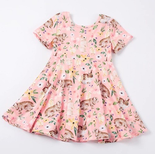 Vestito rosa senza maniche