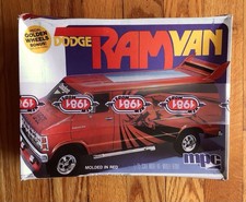 MPC Scala 1/25 DODGE RAM VAN
