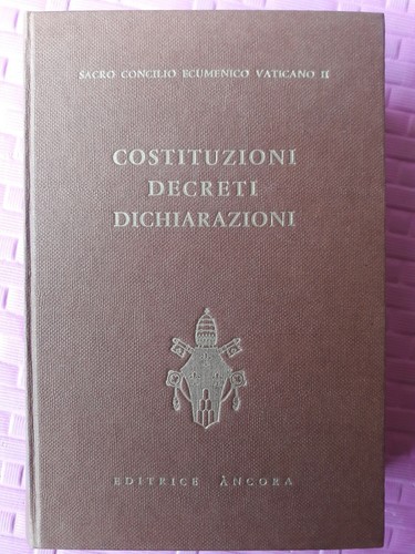 Costituzioni decreti - costituzioni,