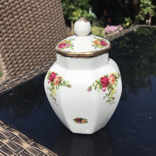Vaso ottagonale con coperchio