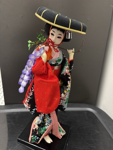 Bambola geisha giapponese - , con