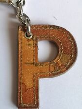 Portachiavi prima classe Lettara P, Alviero Martini. 