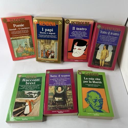 Lotto volumi grandi - lotto, 7