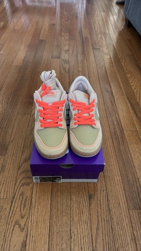 Nike som tum - tum, (thai