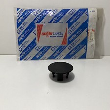 TAPPO NERO APPOGGIABRACCIA