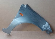 PARAFANGO ANTERIORE DESTRO DX PER FORD Fiesta 5° Serie 1528047 (05>08)