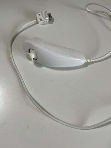 Nintendo wii nunchuck - wii,