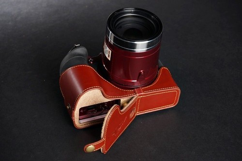 Custodia mezza fotocamera vera