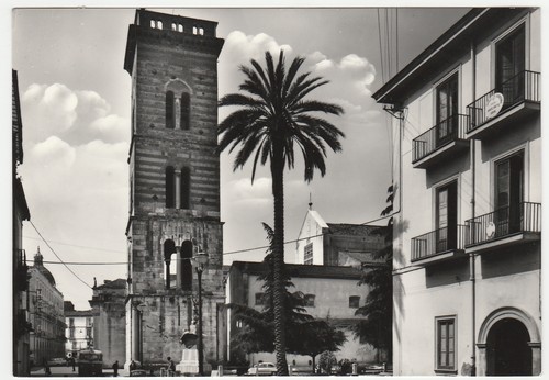 Capua caserta piazza - caserta,