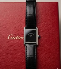 2025 CARTIER TANK MUST NERO