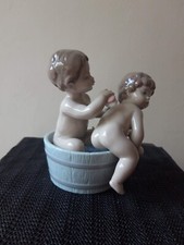 Porcellana LLADRO  "BATH TIME""