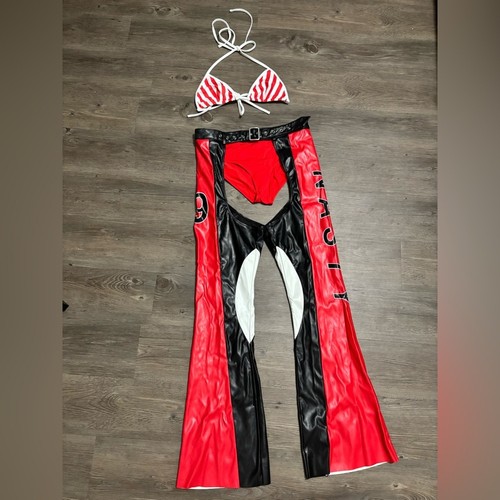 Set costume nuovo con