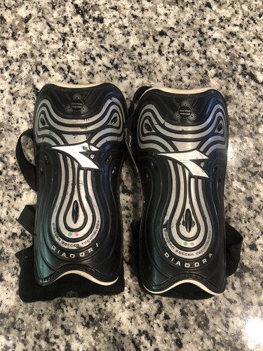 Parafango calcio diadora - parafango,
