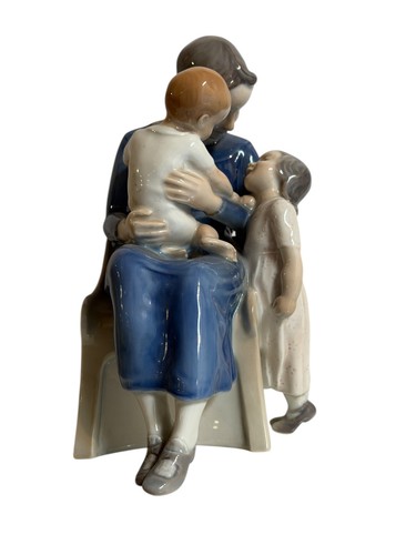 Statuina ceramica royal - statuina, ceramica,