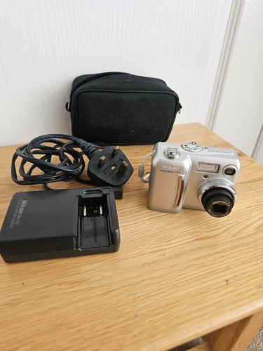 Nikon coolpix 775 - nikon, 2,1