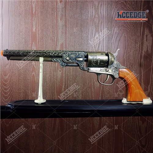 Pistola revolver fuorilegge