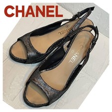 Scarpe con tacco décolleté