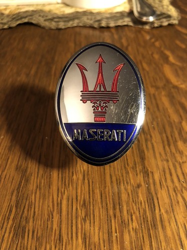 Fregio smaltato maserati - maserati, –