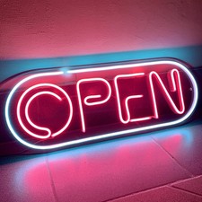 Insegna LED stile neon aperta